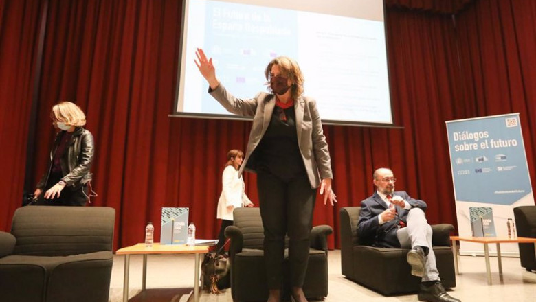 La ministra para la Transición Ecológica y Reto Demográfico, Teresa Ribera y el presidente del Gobierno de Aragón, Javier Lambán, este lunes. | Javier Escriche - Europa Press ep la ministra para la transicion ecologica y reto demografico teresa ribera y el presidente del