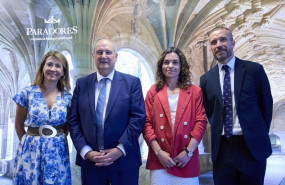 ep la presidenta de paradores de espana raquel sanchez el ministro de industria y turismo jordi