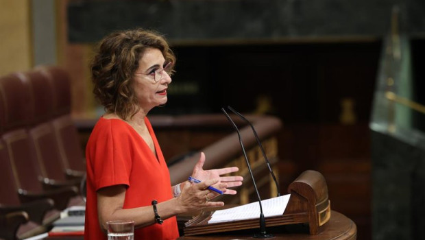 ep la vicepresidenta primera y ministra de hacienda maria jesus montero interviene en una sesion