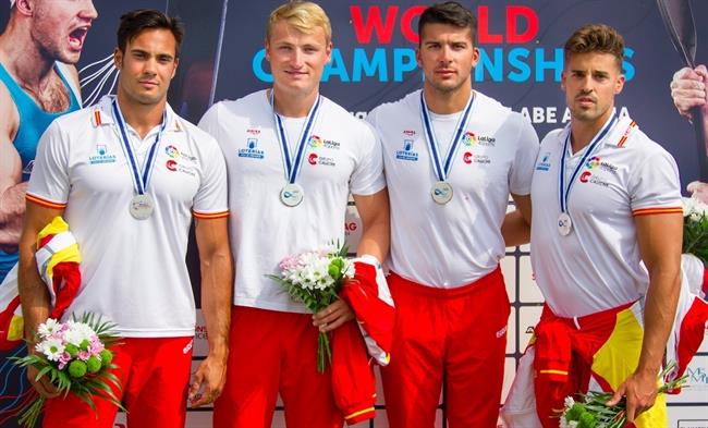 Marcus Walz, Cristian Toro y medallistas en el Mundial de Piraguismo de Racice | RFEP ep marcus walz cristian toromedallistasmundialpiraguismoracice