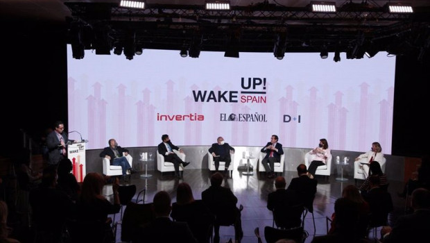 ep mesa redonda de la primera jornada del foro wake up spain organizado por el espanol invertia