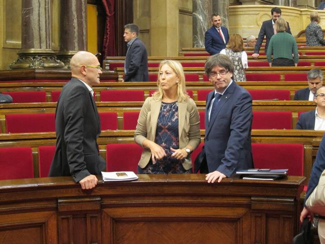 Presidente Carles Puigdemont, consellers Raül Romeva, Neus Munté | EUROPA PRESS ep presidente carles puigdemont consellers raul romeva neus munte