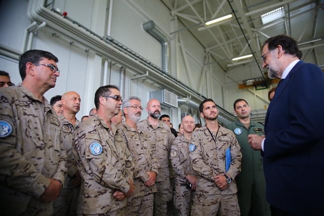 Rajoy visita a las tropas en Estonia | TWITTER DE RAJOY ep rajoy visitalas tropasestonia