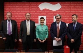 ep reuniondirigentesinstituto cervantesgobierno jamaicano