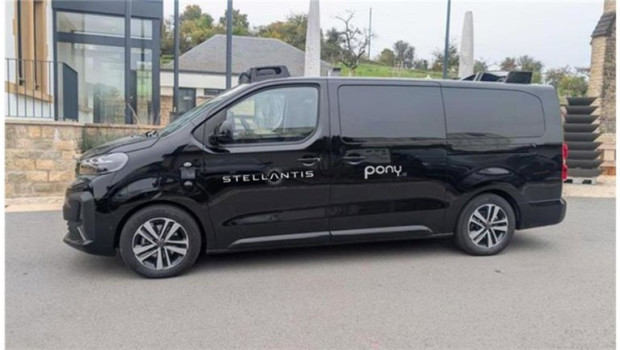 ep stellantis y la china ponyai se asocian para avanzar el desarrollo de robotaxi en europa