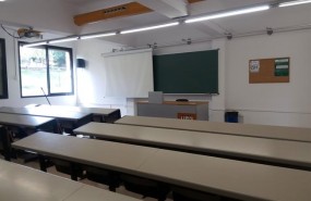 ep una aula vaciala facultadcomunicacionla uab