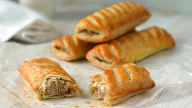 food sausage roll greggs