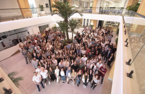 09 foto grupal edificio innova   patio interior 1 20240829112237 