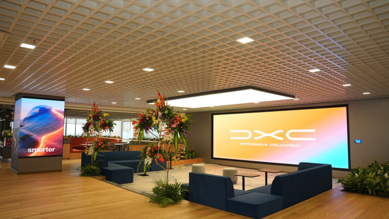 dxc technology company dxc opens flagship ai first customer expe 20260708173013 