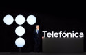 ep archivo   jose maria alvarez pallete presidente de telefonica con el nuevo logotipo de la empresa