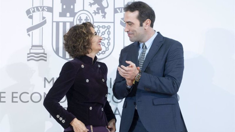 ep archivo la nueva vicepresidenta primera y ministra de hacienda maria jesus montero y el ep archivo la nueva vicepresidenta primera y ministra de hacienda maria jesus montero y el