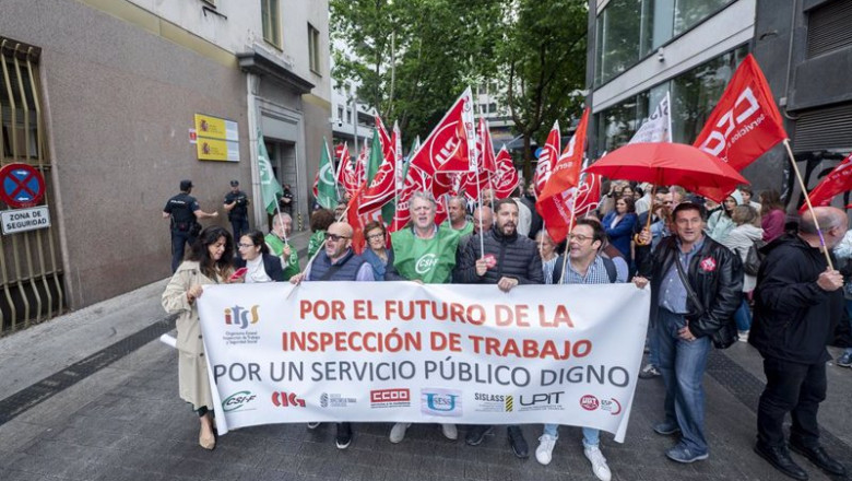 ep concentracion convocada por los sindicatos de la inspeccion de trabajo el pasado 7 de junio ep concentracion convocada por los sindicatos de la inspeccion de trabajo el pasado 7 de junio