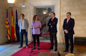 ep de izquierda a derecha el conseller de modelo economico turismo y trabajo iago negueruela la ep de izquierda a derecha el conseller de modelo economico turismo y trabajo iago negueruela la