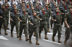 ep desfile terrestre enmarcado en los actos de celebracion del 12 de octubre en madrid dia de la