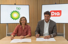 ep el consejero delegado de dia espana ricardo alvarez y la presidenta de bp energia espana olvido ep el consejero delegado de dia espana ricardo alvarez y la presidenta de bp energia espana olvido