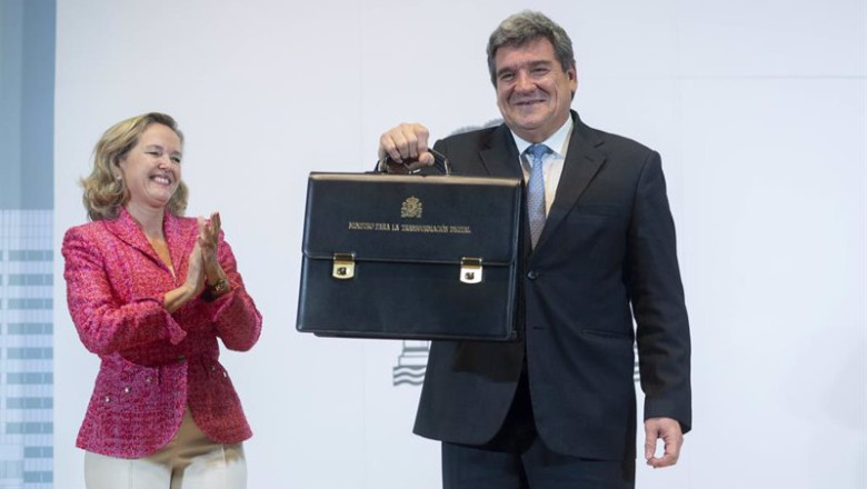 ep el hasta ahora el ministro de inclusion seguridad social y migracion jose luis escriva sujeta su ep el hasta ahora el ministro de inclusion seguridad social y migracion jose luis escriva sujeta su