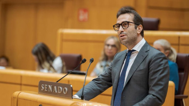 ep el ministro de economia comercio y empresa carlos cuerpo 20251001111105