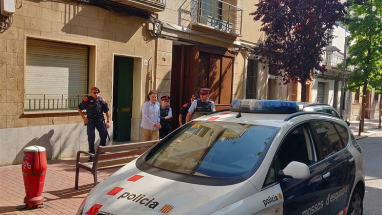 ep els mossos semportenpisterrassa lautor confescrimla seva exparella
