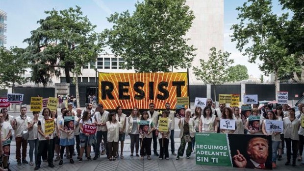 ep embajadaestados unidos madrid espana activistasgreenpeace