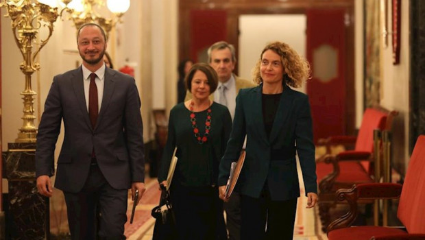 ep i-d el vicepresidente primero del congreso alfonso rodriguez gomez de celis la secretaria segunda