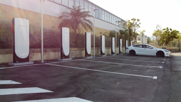ep la red de supercargadores de tesla alcanza los 720 punto de carga en espana