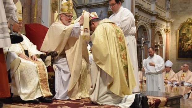ep ordenacion episcopalvalenciano monsenor santiagowit