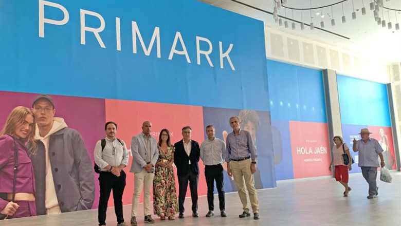 ep visita del alcalde a la nueva tienda de primark