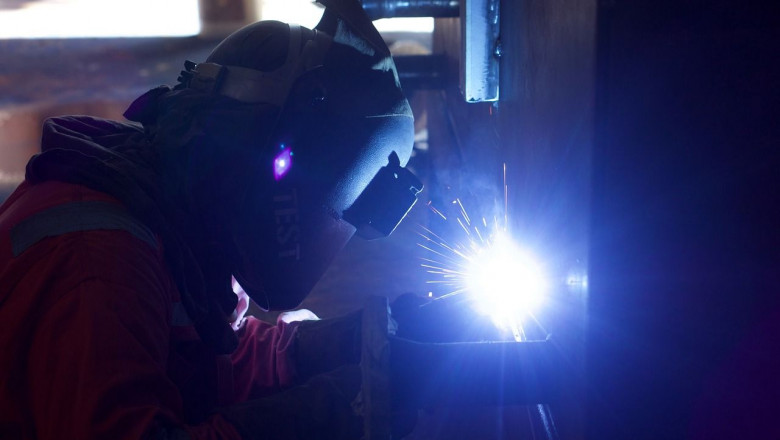 1619195777 welder 29647521280