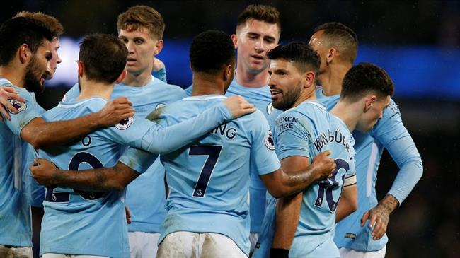Agüero y el Manchecter City celebran un gol | PREMIER LEAGUE ep agueromanchecter city celebrangol
