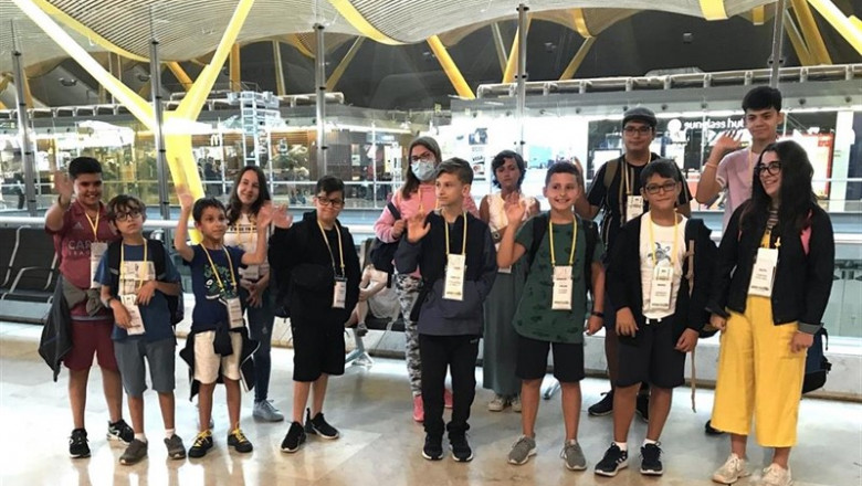 ep algunoslos ninosla fundacion aladinaaeropuertobarajas rumboirlanda