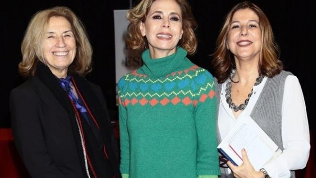 ep ana romero y agatha ruizla prada