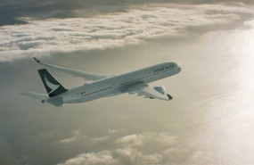 ep archivo   un avion de cathay pacific