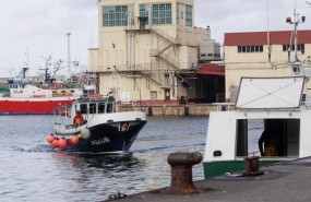 ep archivo   un barco pesquero