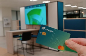 ep archivo   unicaja refuerza su posicionamiento en el segmento joven con el relanzamiento de la