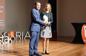 ep cristina andres uriarte presidenta de ekonomistak entrega el premio