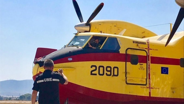 ep despegueavion43 grupoejercitoairecontinuarlas laboresextincionincendioeubea en grecia