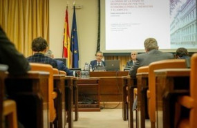 ep el gobernador del banco de espana pablo hernandez de cos en su comparecencia ante el congreso en