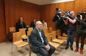 ep francisco igea en el banquillo de los juzgados de valladolid para responder de un presunto delito