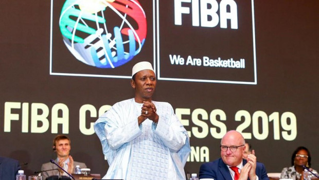 ep hamane niang nuevo presidente de fiba