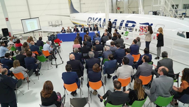 ep imagen de la inauguracion este jueves del centro de mantenimiento de ryanair en la rinconada