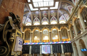ep interior del edificio de la bolsa de madrid en la jornada del dia 28 de febrero