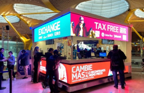 ep la demanda de moneda extranjera para los viajes de navidad aumentara un 20 en espana
