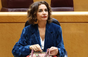 ep la vicepresidenta primera y ministra de hacienda maria jesus montero durante una sesion plenaria