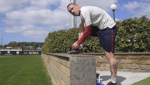 ep radja nainggolan roma