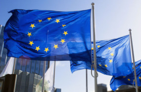 dl europe european union eu european commission ec eurozone ez euro area flag of europe flag generic unsplash