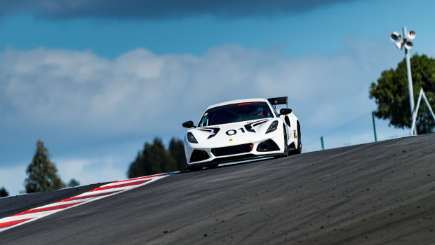 Lotus Emira GT4