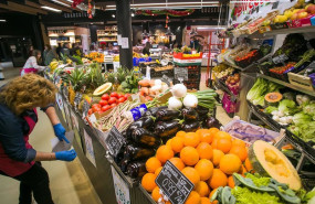 ep archivo   frutas y verduras del mercado de abastos