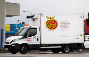 ep archivo   un camion de frutas eloy llega a mercamadrid