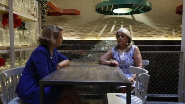 ep carmen hernandez sobrina-nietapoeta y rocio fernandez editora
