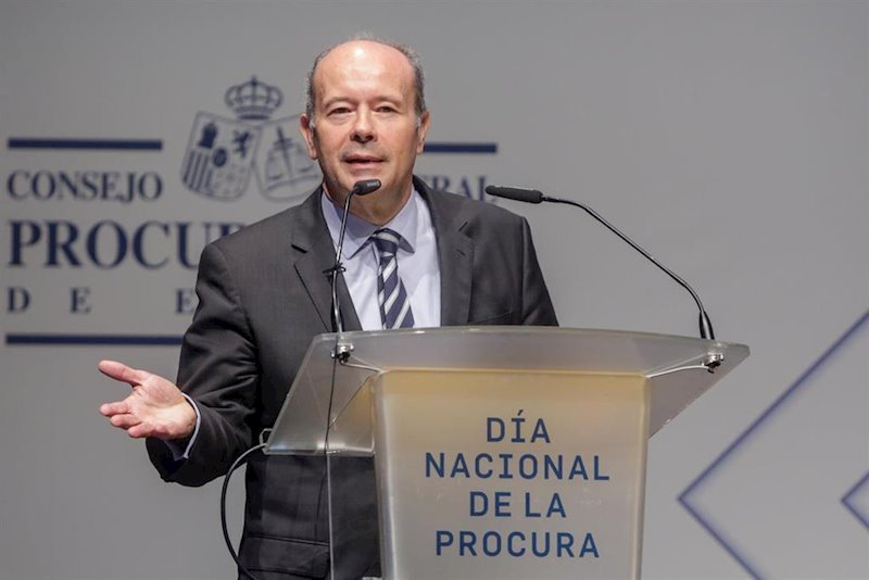 El Gobierno desiste y retira su reforma del Poder Judicial ante el no de los jueces y la UE